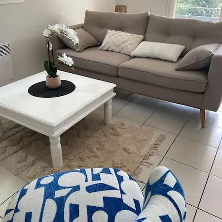 Apartment T3, Terrasse, Piscine, 2 Places Parking Prive *