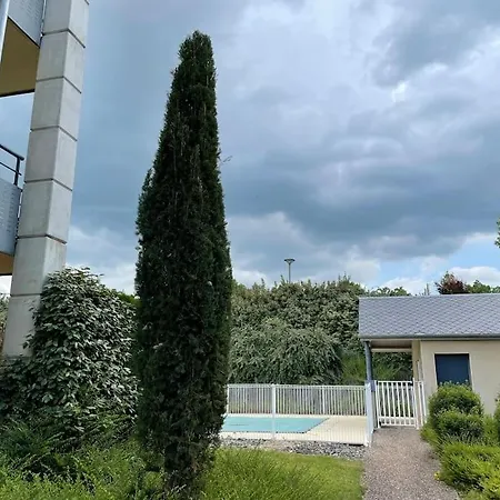 Apartment T3, Terrasse, Piscine, 2 Places Parking Prive Onet-le-Château